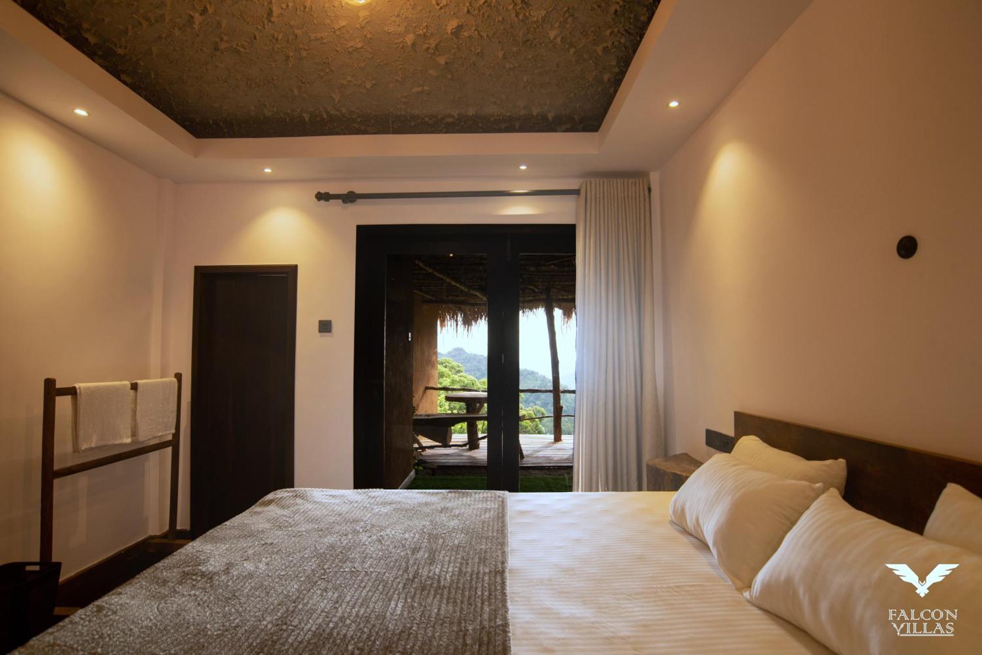 Falcon Villas Lunugala Kamer foto